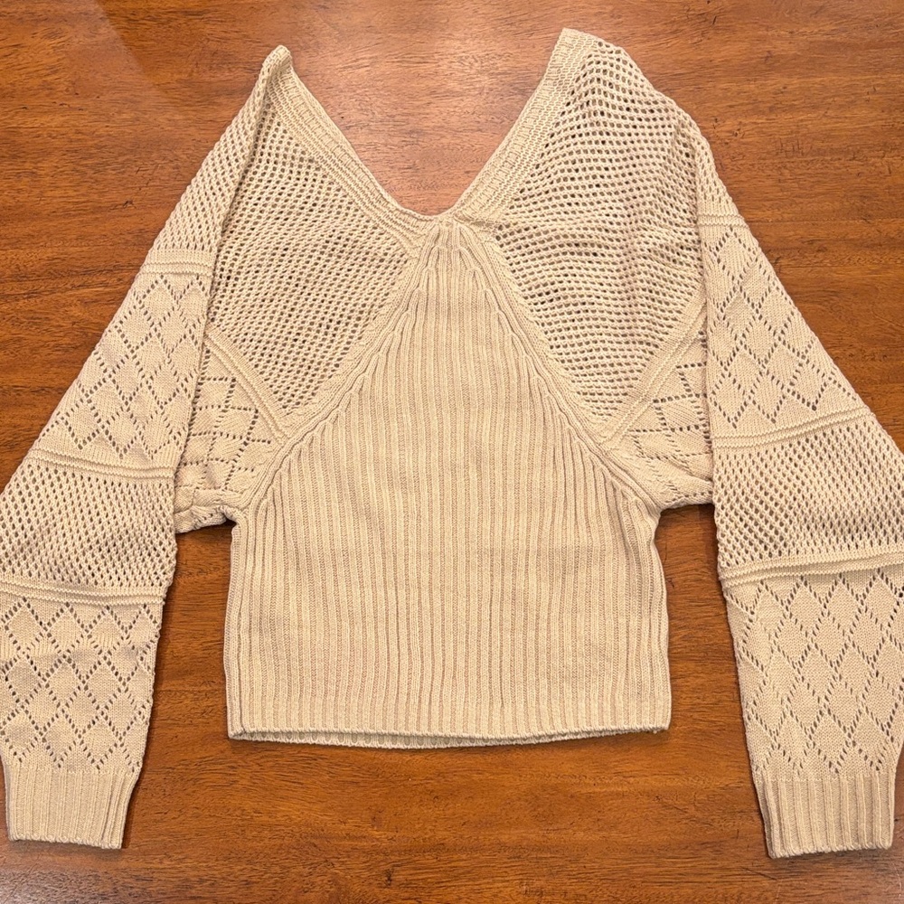 Chic Beige V-Neck Sweater